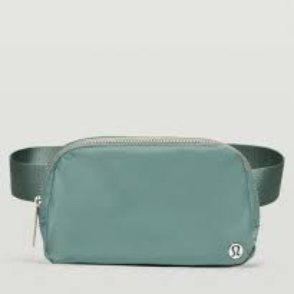 Lululemon Tidewater Teal Everywhere Belt Bag
